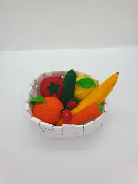 סלסילת פירות וירקות .
